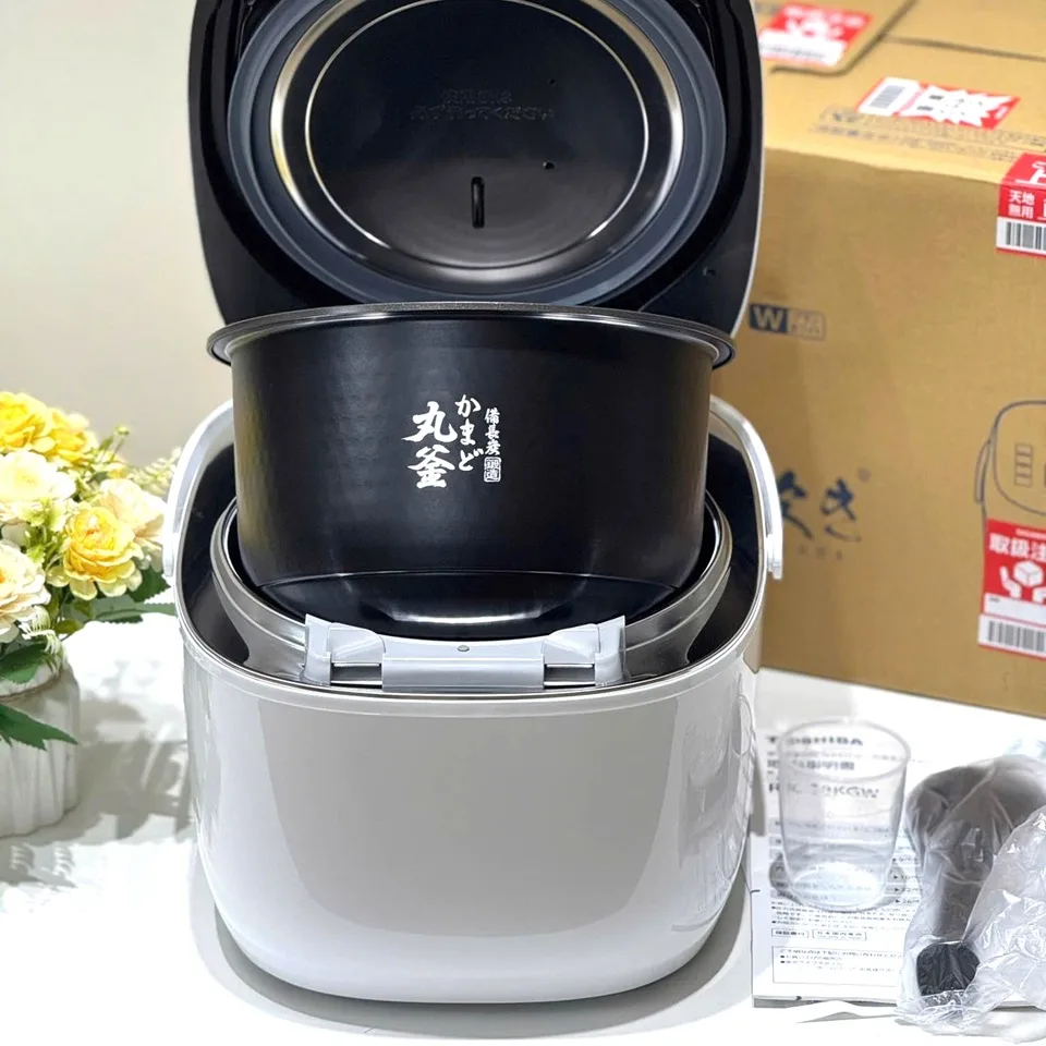 Nồi cơm điện cao tần áp suất chân không 1.8L Toshiba RC-18KGW - Ảnh 9