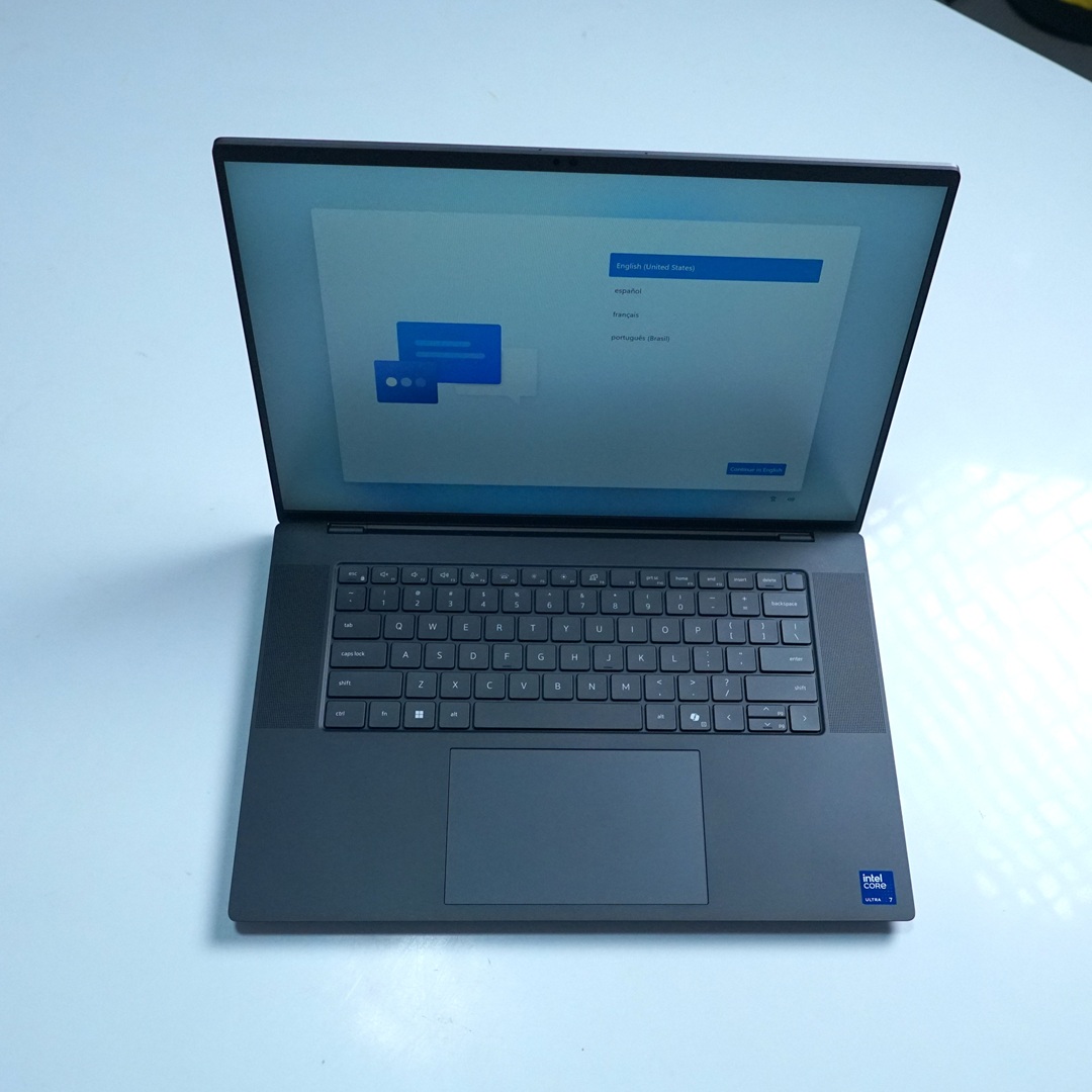 Dell Precision 5690 | Ultra 7 155H | RTX 2000 Ada | New - Ảnh 2